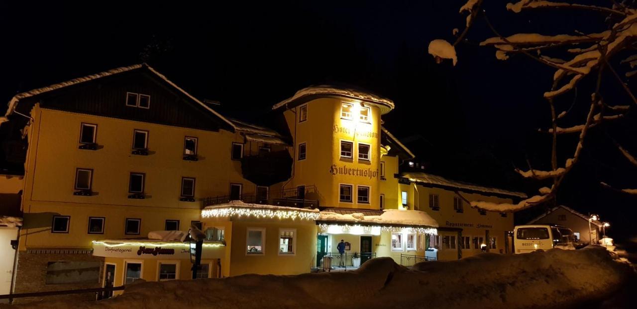 Hotel Hubertushof Flachau Ngoại thất bức ảnh